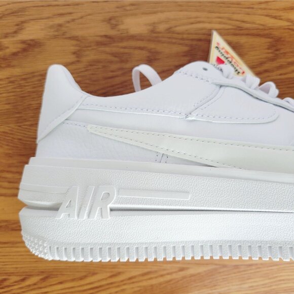 ❤️Nike Air Force 1 PLT.AF.ORM Sz 7.5 Womens Shoes Basic Sneaker White DJ9946-100 - Picture 10 of 12